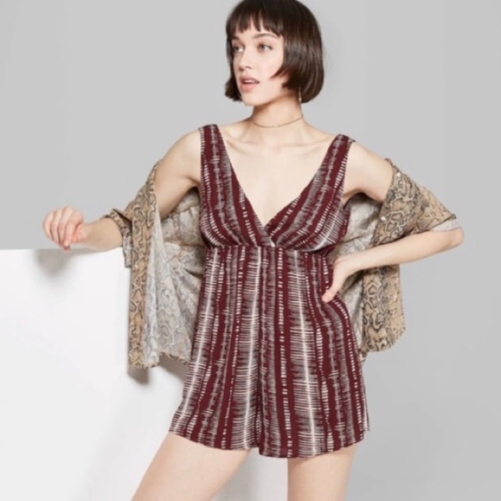Wild Fable Maroon Printed Deep V Indie Boho Romper NWT